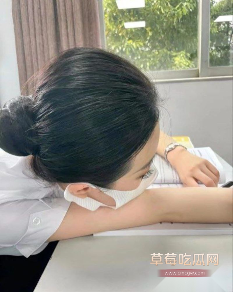 空姐女友的照片7 空姐女友的照片7