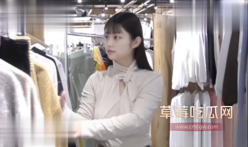 抄底偷拍极品长腿美女 1 抄底偷拍极品长腿美女 1