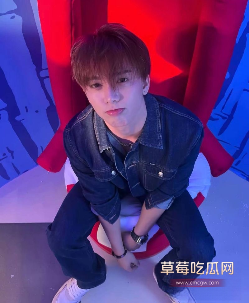 男团成员clydemartin8