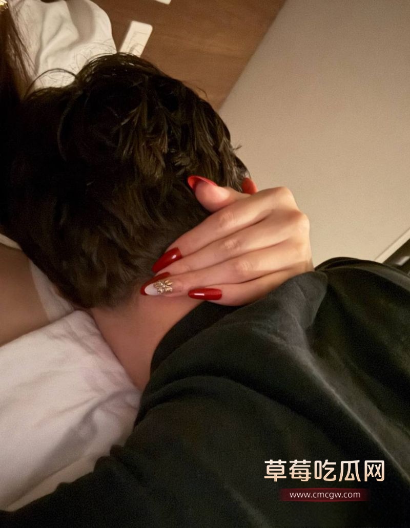 浙江女和老外的亲密合照13