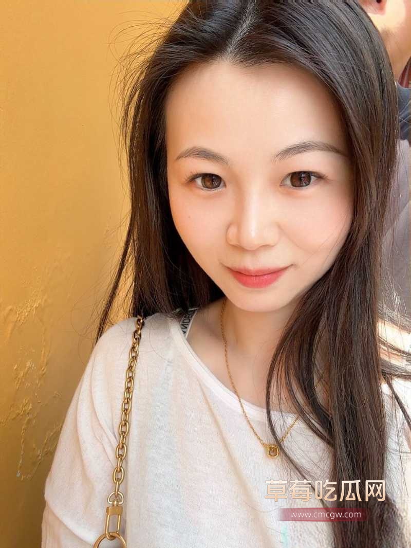 翘臀眼镜娘 10 翘臀眼镜娘 10