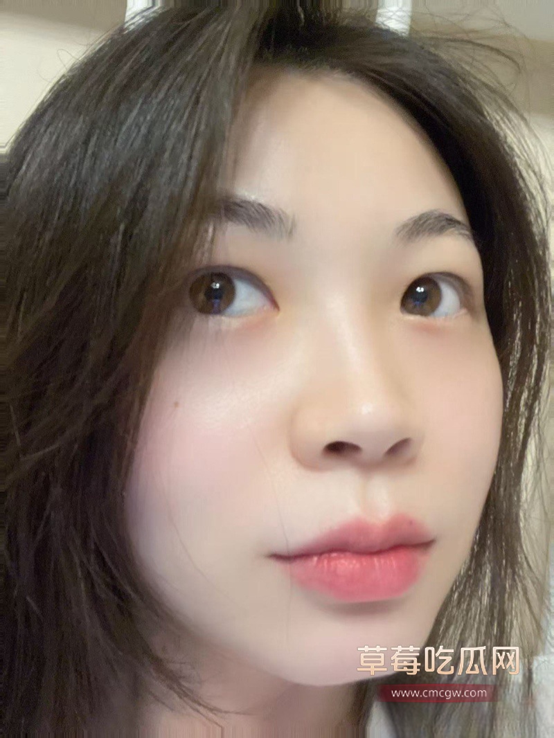 翘臀眼镜娘 19 翘臀眼镜娘 19