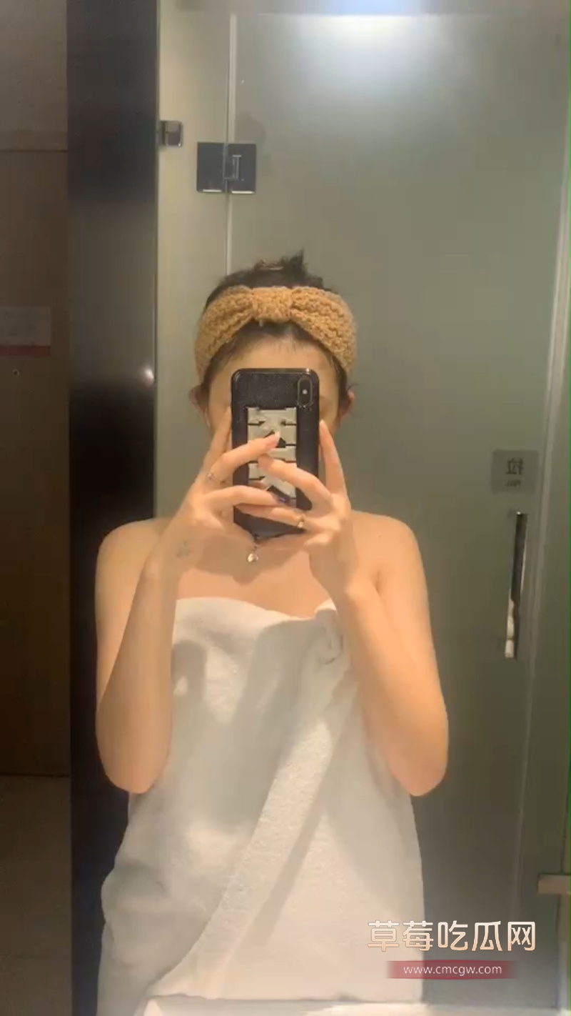 哈尔滨医科大学气质女大学生宁佳 6