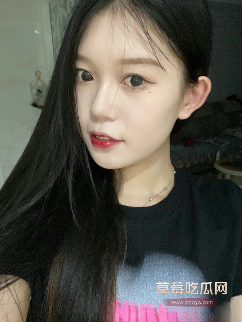 哈尔滨医科大学气质女大学生宁佳 8