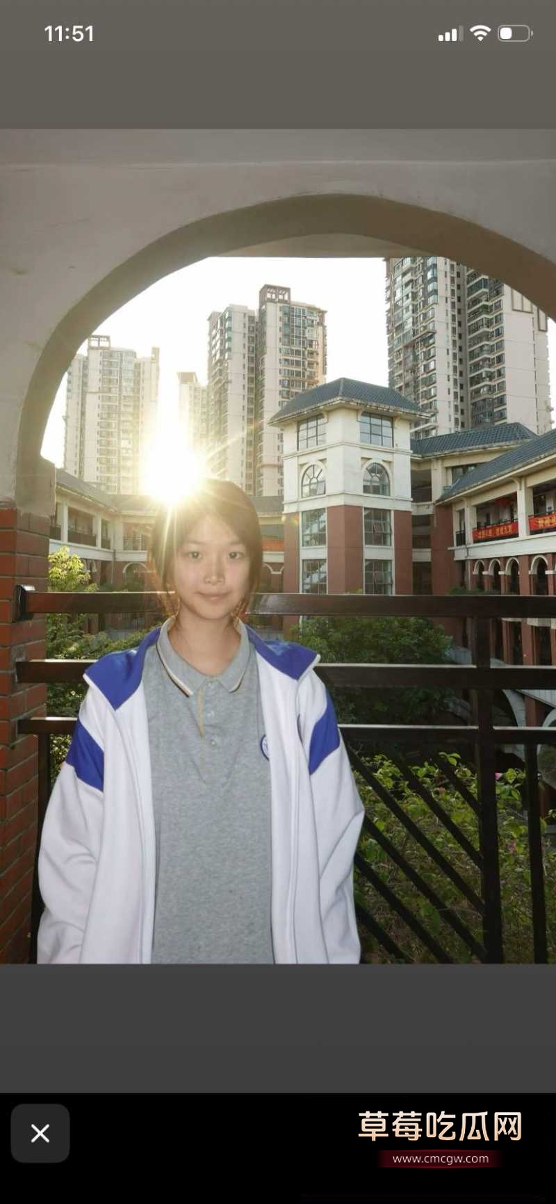 广东华侨中学高三女生 袁梓瑜 8 广东华侨中学高三女生 袁梓瑜 8