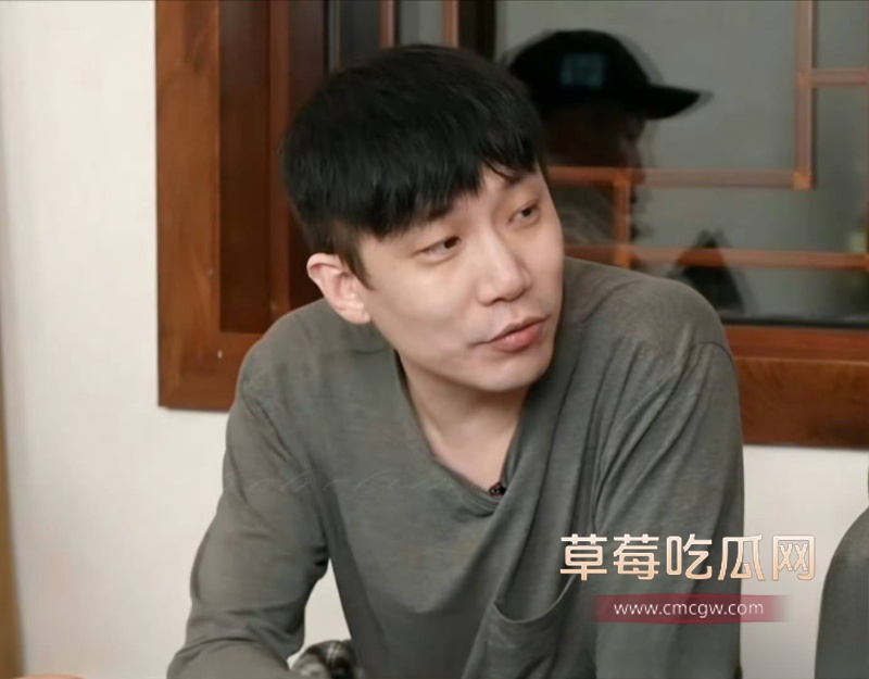 知名演员 王欧 跟德云社 何九华 19