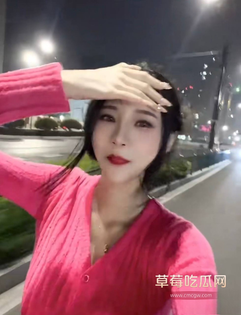 女网红多多举报大长脸 35 女网红多多举报大长脸 35