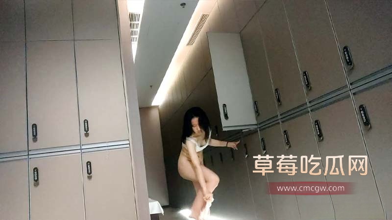 真实温泉会所偷拍画面流出3 真实温泉会所偷拍画面流出3