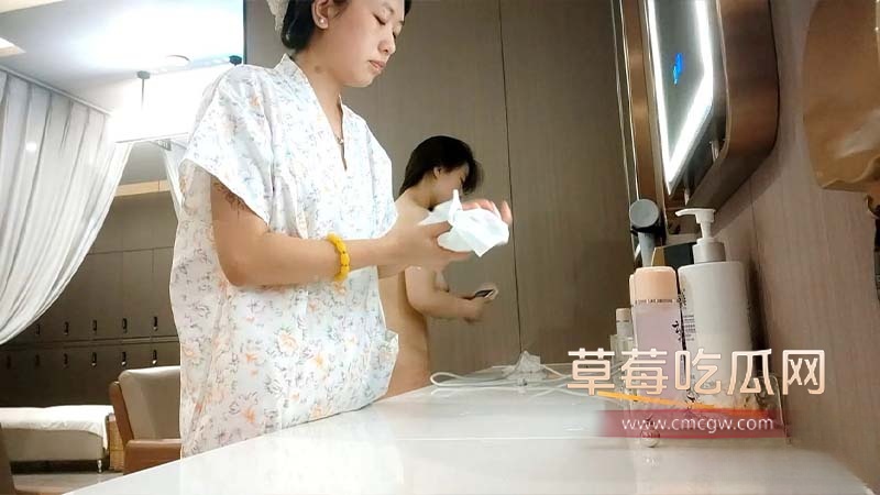 真实温泉会所偷拍画面流出6 真实温泉会所偷拍画面流出6