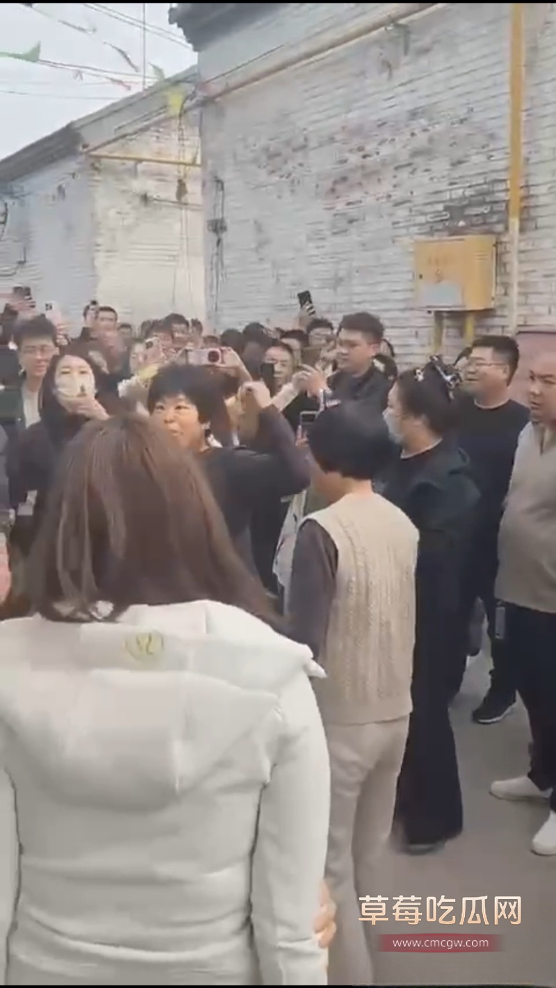 河北廊坊北陶管营村抓小三现场 8 河北廊坊北陶管营村抓小三现场 8