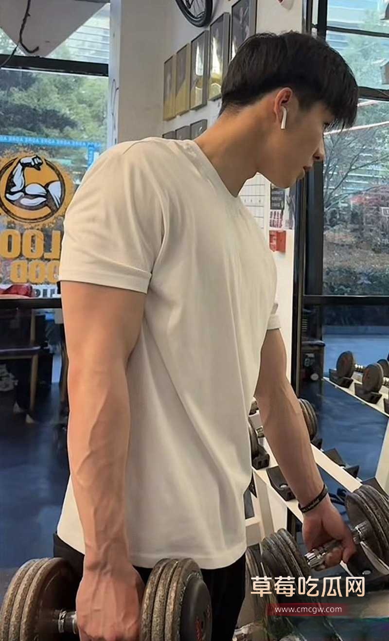北外渣男32 北外渣男32