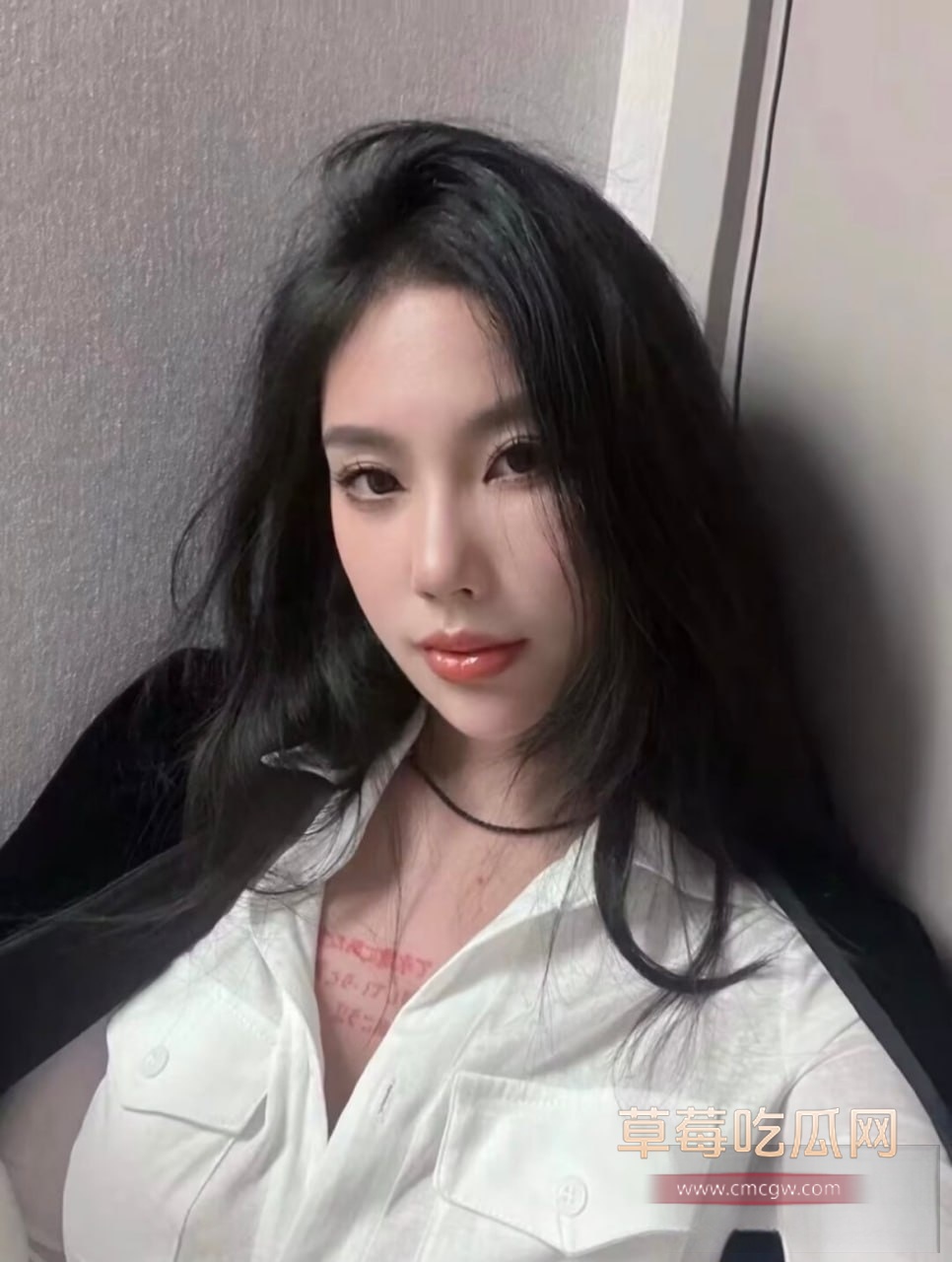 刘佳梁25 刘佳梁25