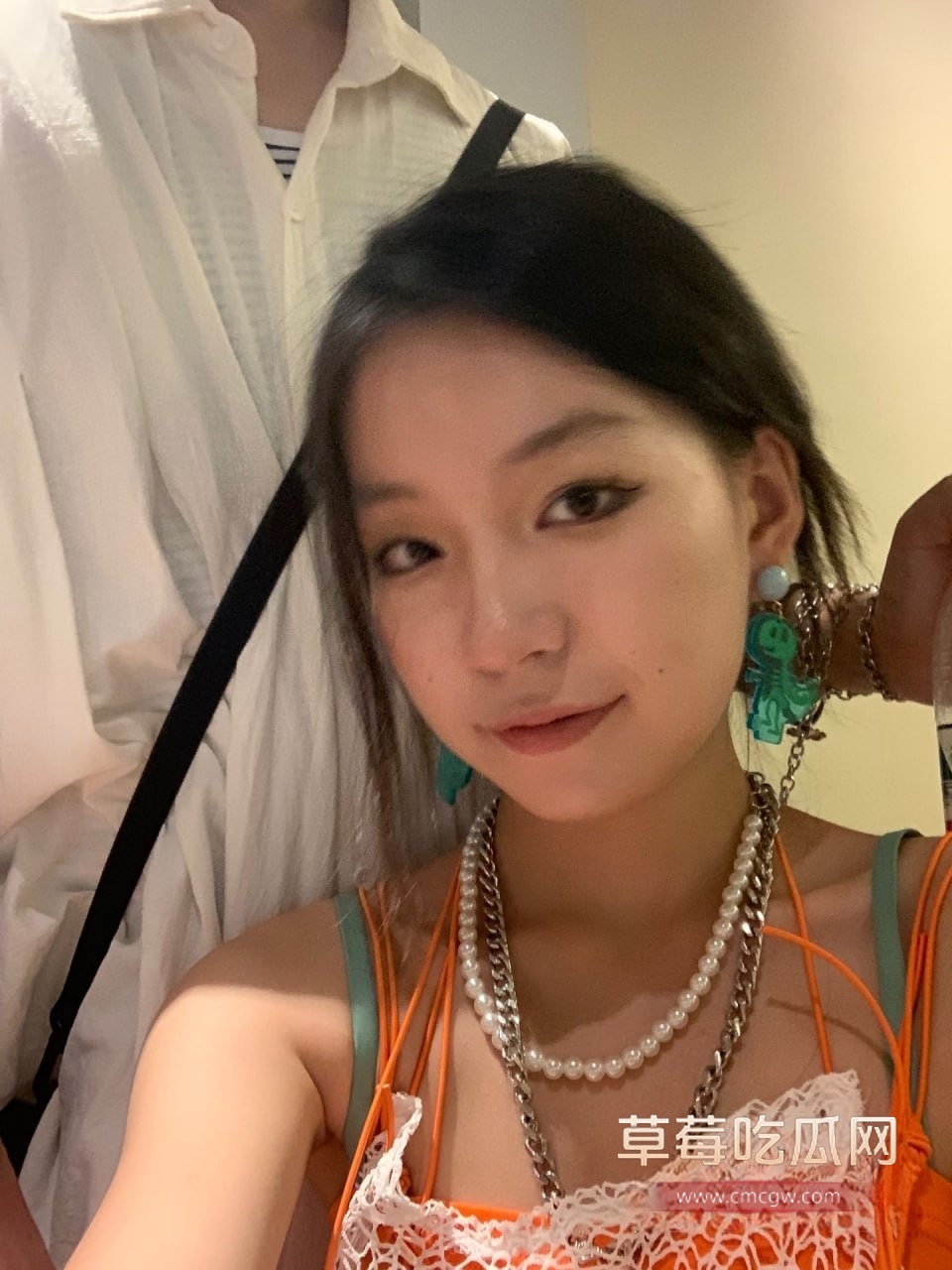墨尔本大学女留学生带货诈骗勒索12 墨尔本大学女留学生带货诈骗勒索12