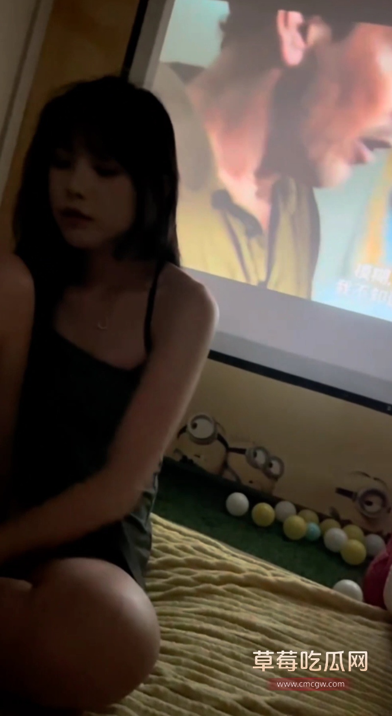 上海大学高颜大三学姐 黄予夏 8