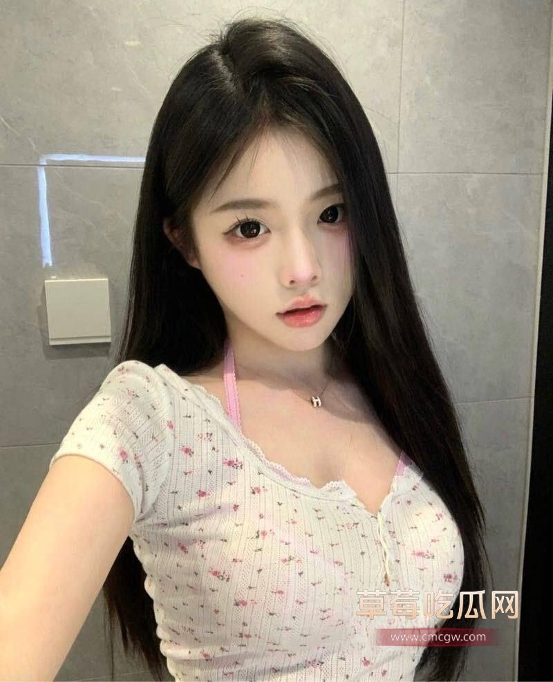 推特大神我的枪好长 《约兄弟一起操他的翘臀御姐骚女友》3 推特大神我的枪好长 《约兄弟一起操他的翘臀御姐骚女友》3
