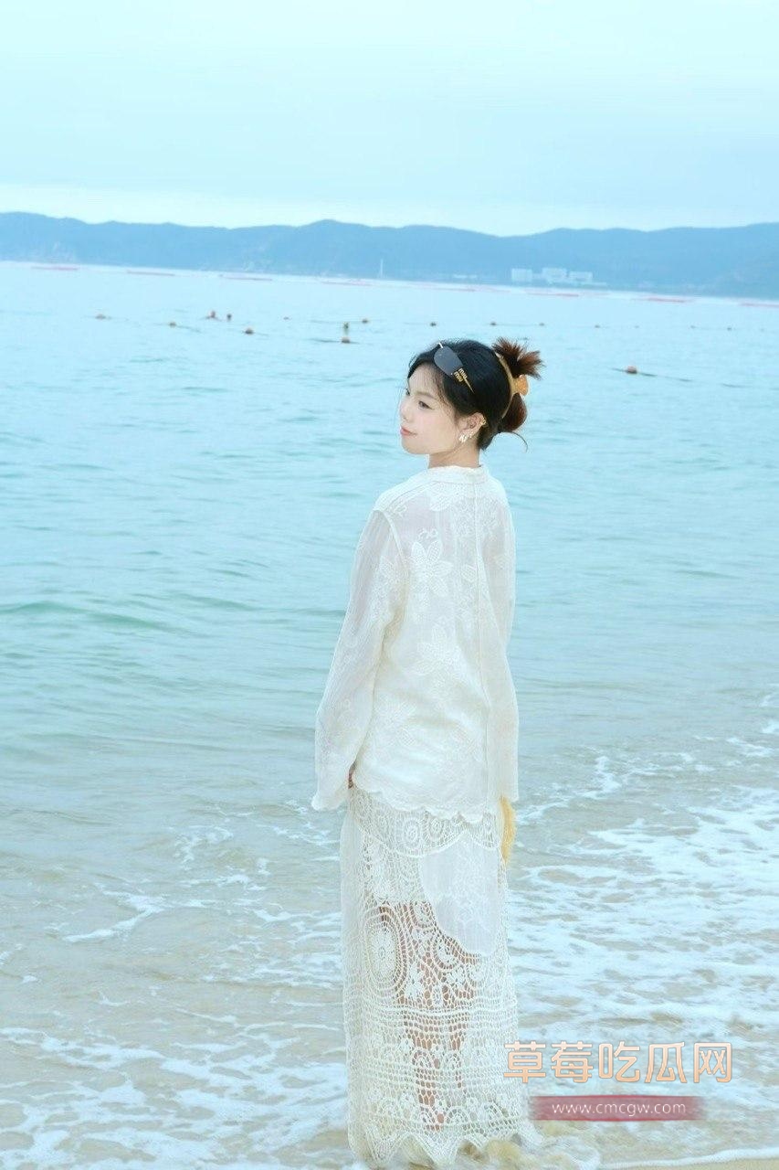 广东佛山反差婊陈倩瑜1