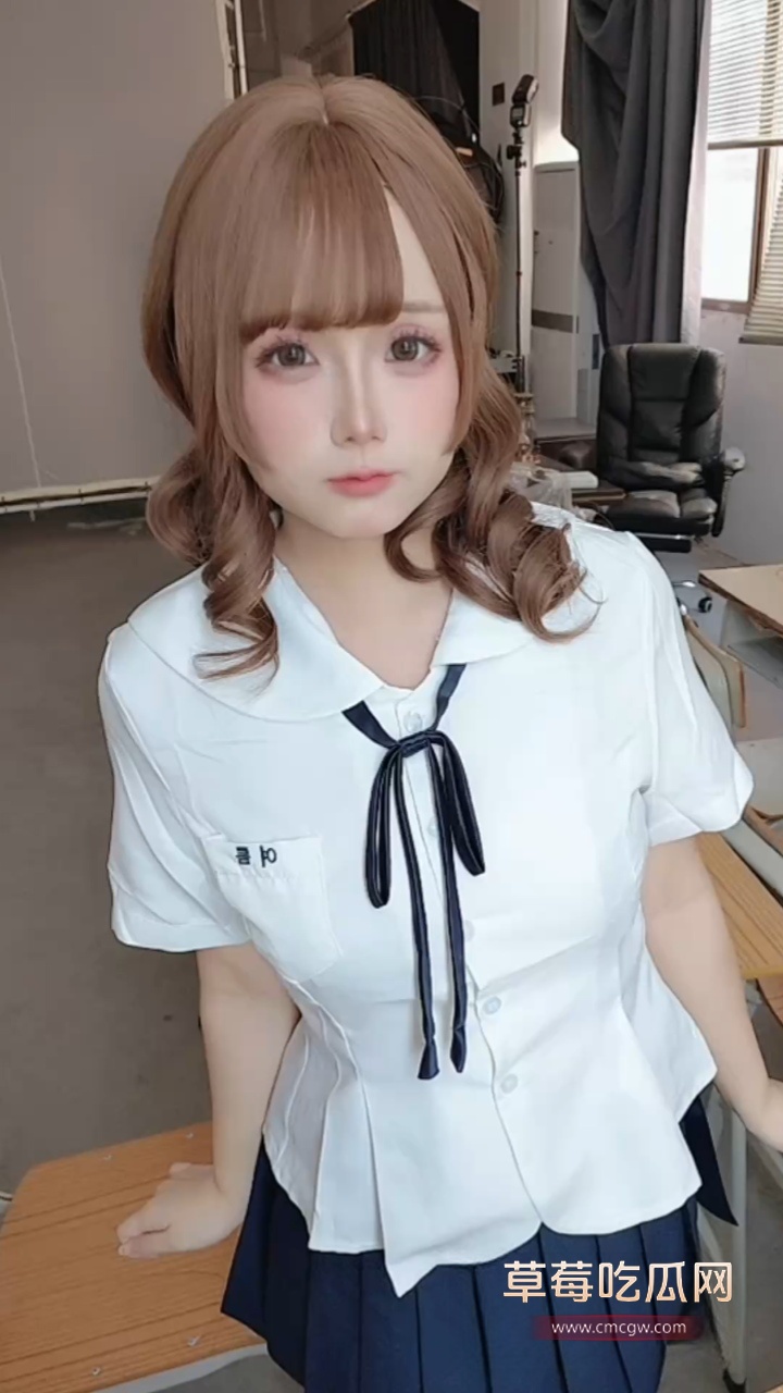 顶级网黄日奈娇 化身心理委员福利流出2