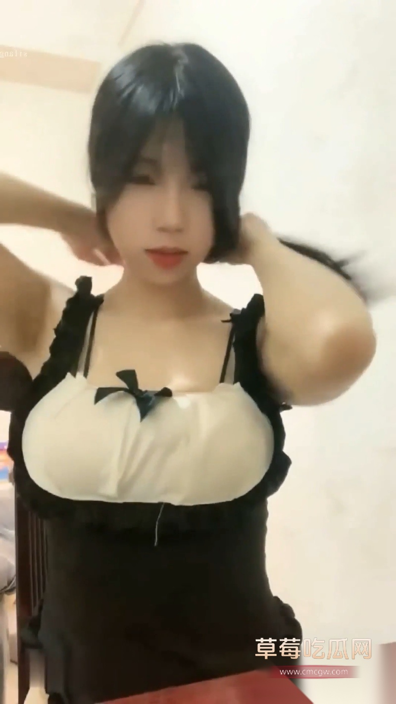 童颜巨乳嫩妹 安心 1 童颜巨乳嫩妹 安心 1