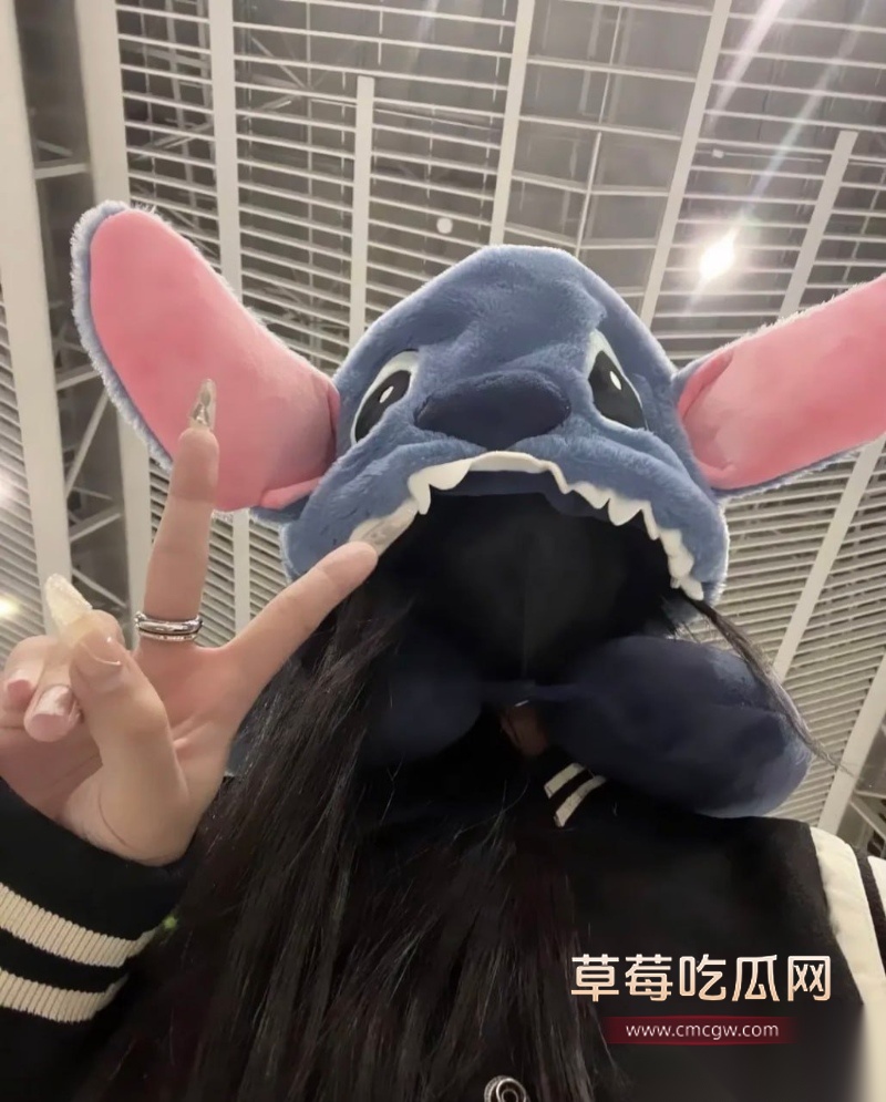 杭州小网红 郑晴滢 23 杭州小网红 郑晴滢 23