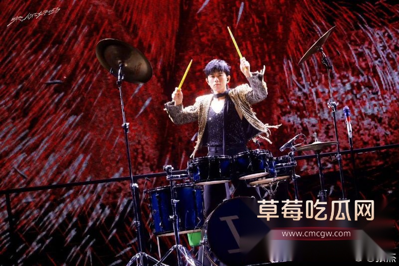 张杰谢娜段曦相关照片12 张杰谢娜段曦相关照片12
