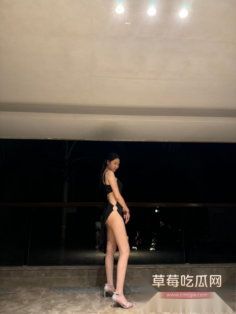 独家泄密 资产A9的离异美少妇 18 独家泄密 资产A9的离异美少妇 18