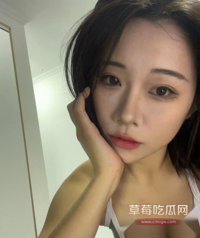 河南女友饭饭铁锤主页及照片5 河南女友饭饭铁锤主页及照片5