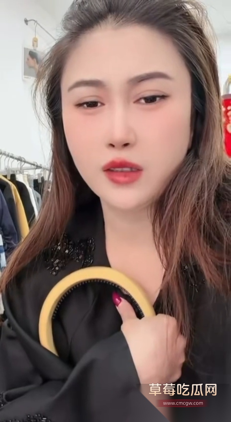 山西网红王炸姐直播 4 山西网红王炸姐直播 4