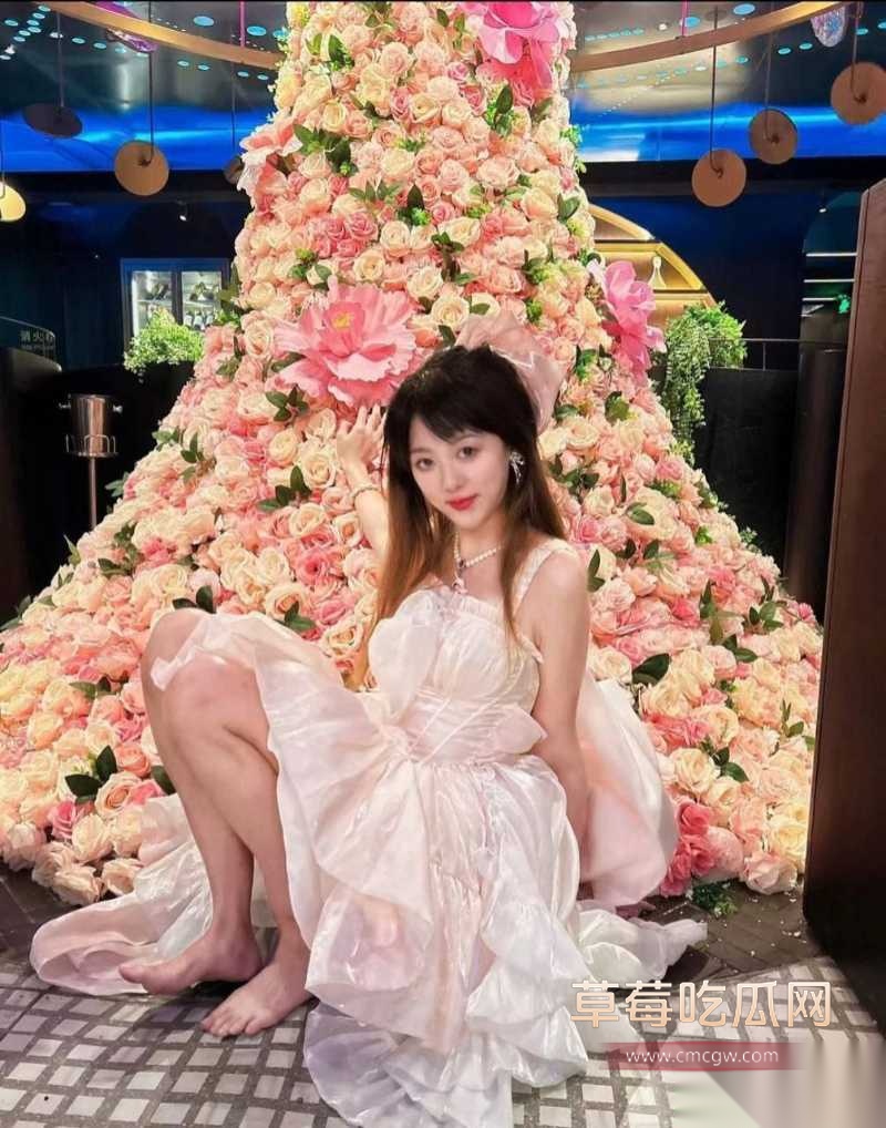 高颜肥臀美少女 6 高颜肥臀美少女 6