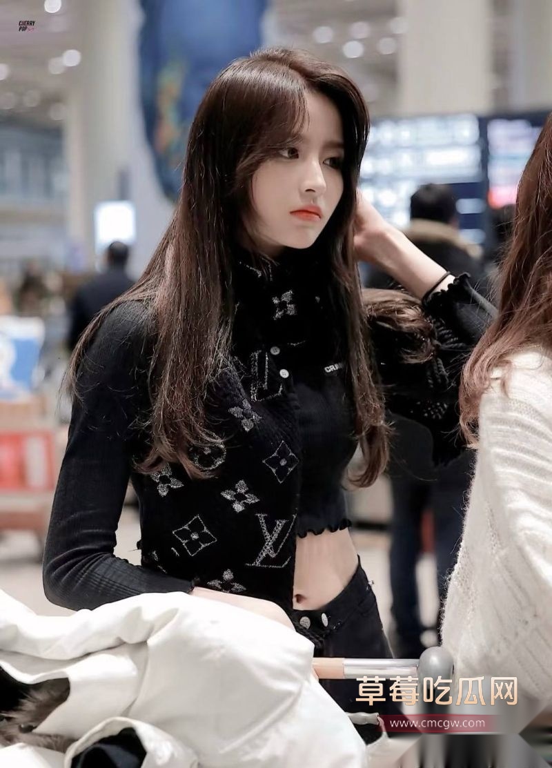 蔡徐坤女徒弟34 蔡徐坤女徒弟34