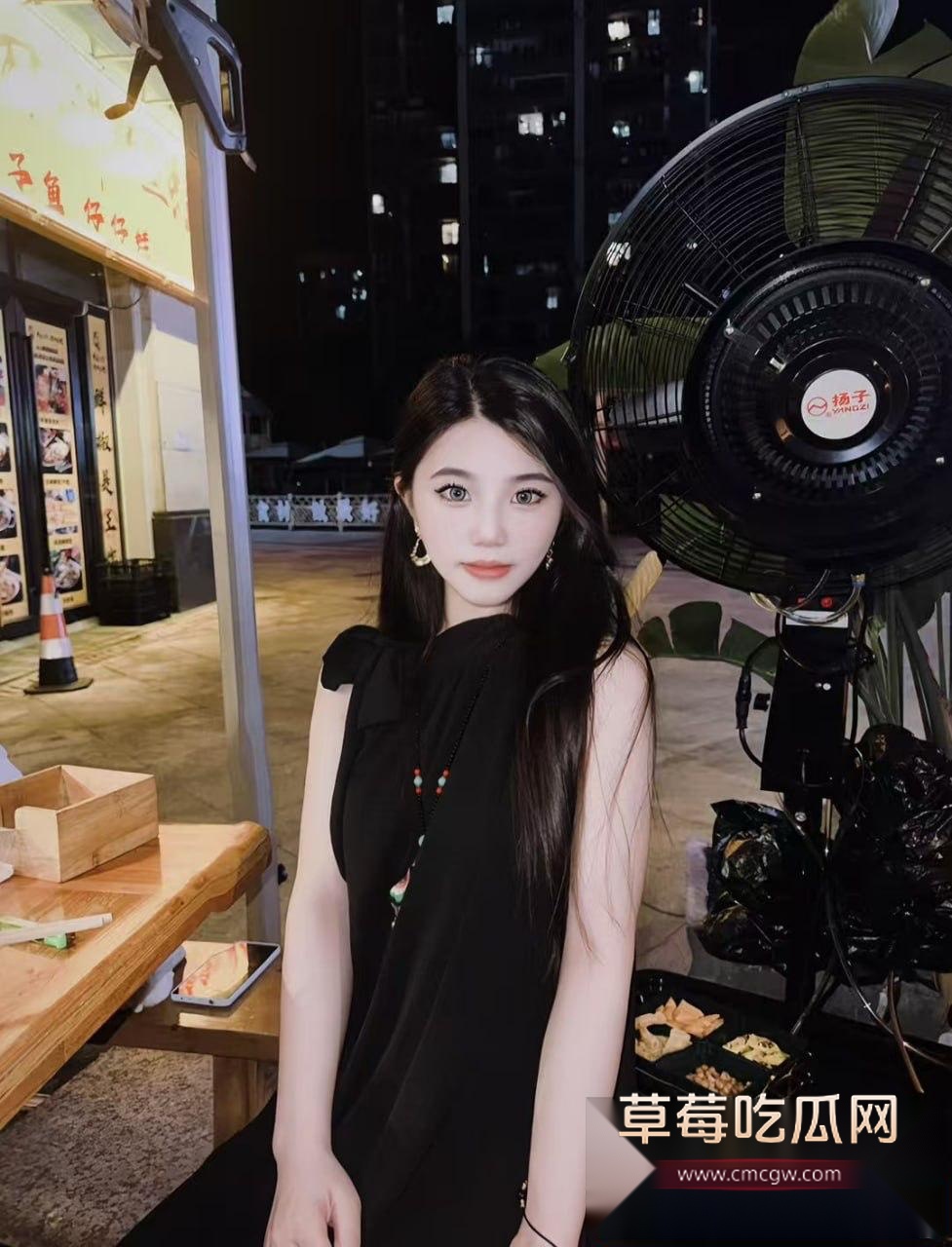 反差美女何颜君被金主包养2