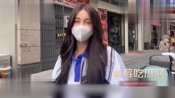 24岁粉丝甜蜜校园恋 清纯校服学生妹却藏着傲人巨乳和粉嫩白虎2 24岁粉丝甜蜜校园恋 清纯校服学生妹却藏着傲人巨乳和粉嫩白虎2