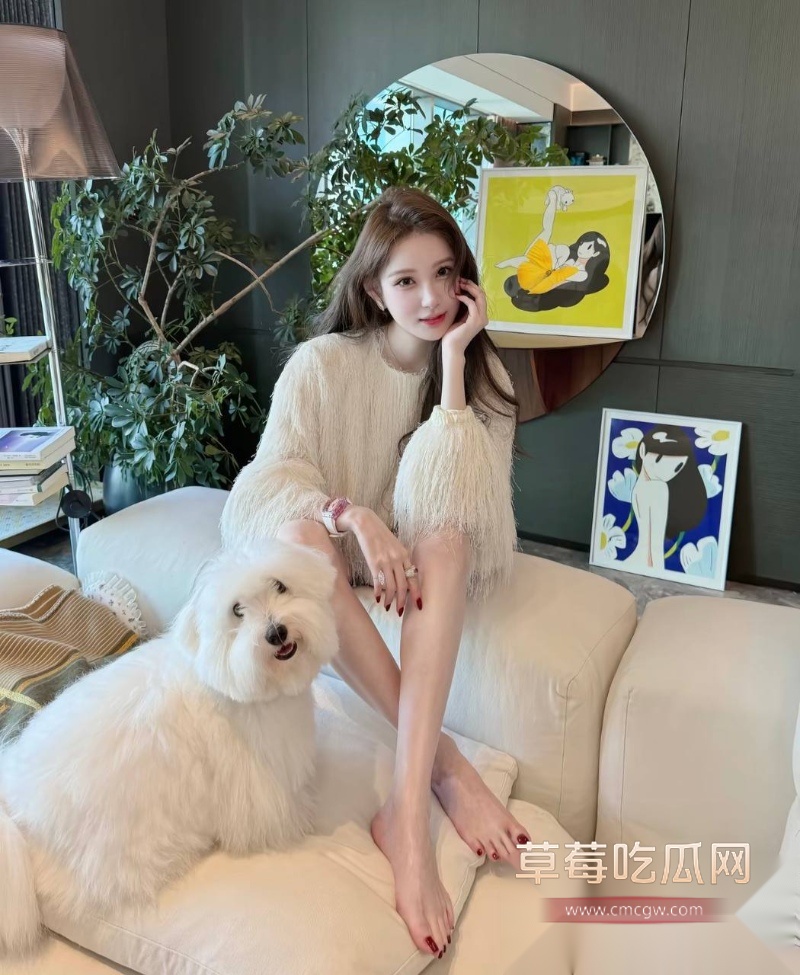 花三三长期接受榜一大哥 23 花三三长期接受榜一大哥 23