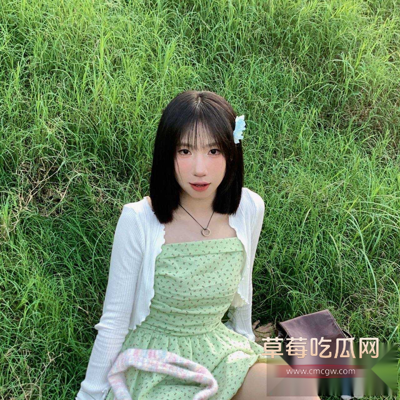 2 2