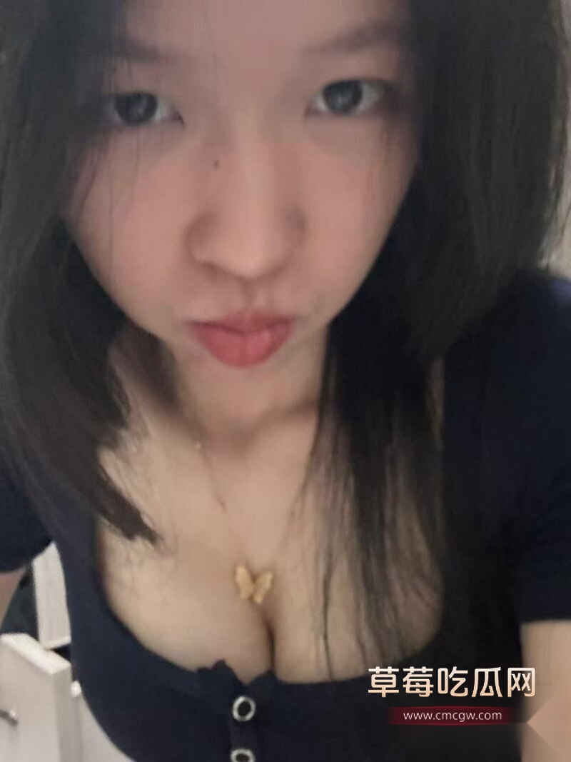 武大校花级学妹钟淑玥 前男友曝光性爱视频 这种颜值和身材简直是人间尤物 武大校花级学妹钟淑玥 前男友曝光性爱视频 这种颜值和身材简直是人间尤物