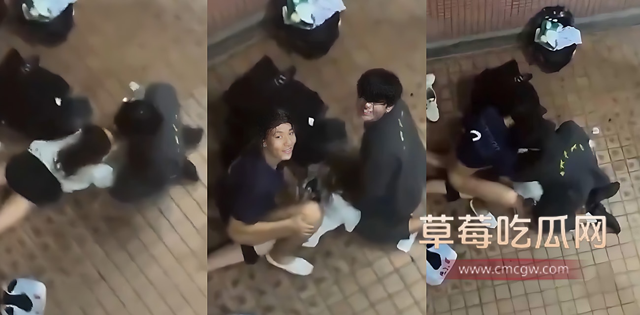 香港屋苑平台3P性爱派对.jpg 香港屋苑平台3P性爱派对.jpg