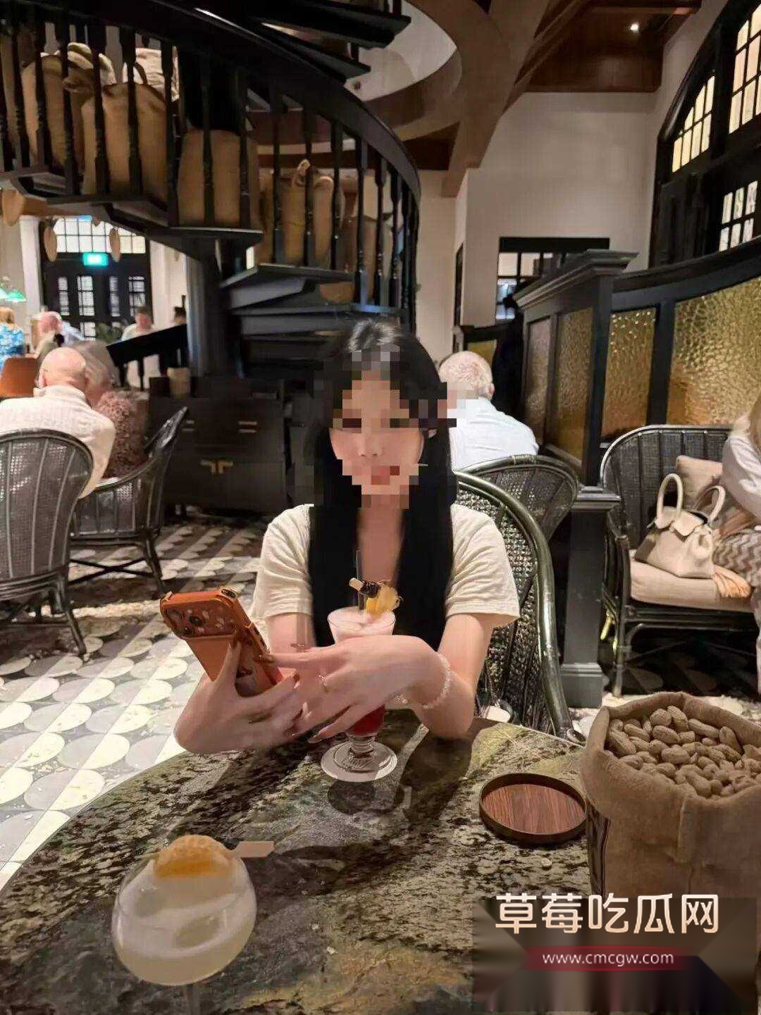 19岁11 19岁11