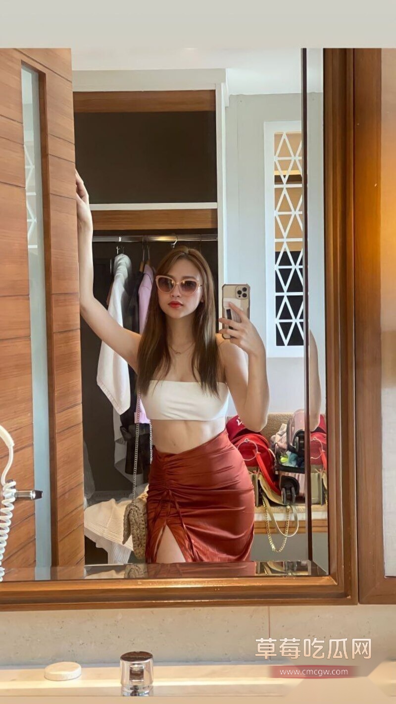 CharleneMaeRada母狗口交 12 CharleneMaeRada母狗口交 12