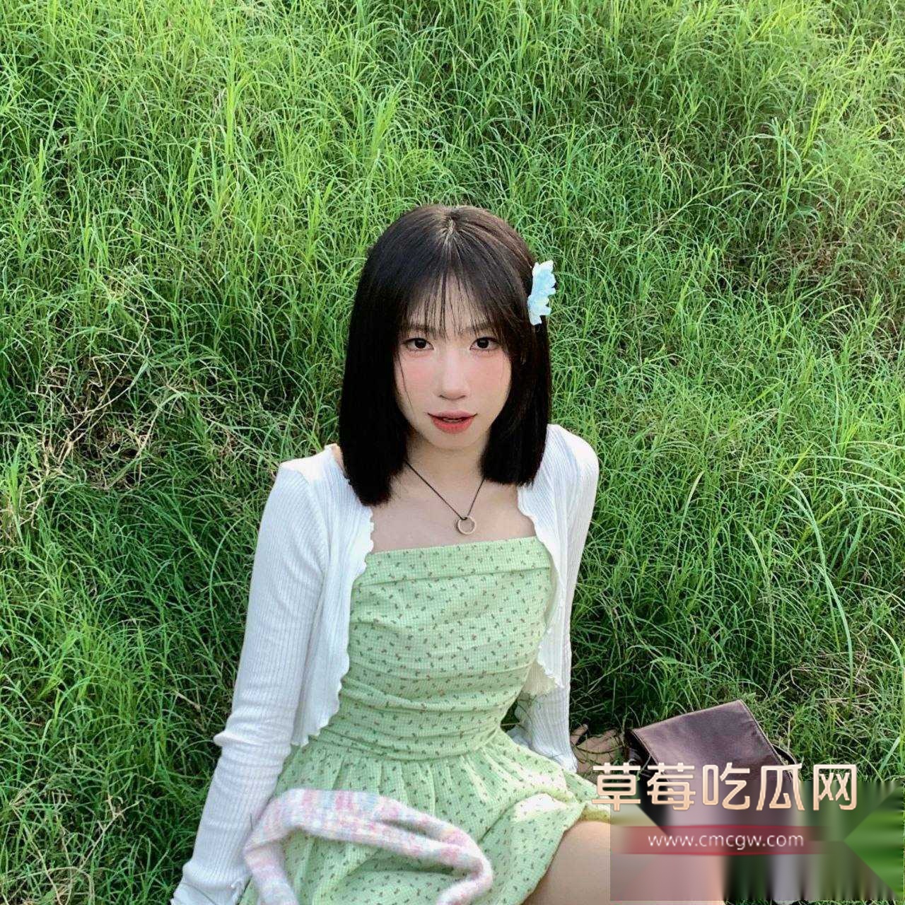 大二女生2 大二女生2