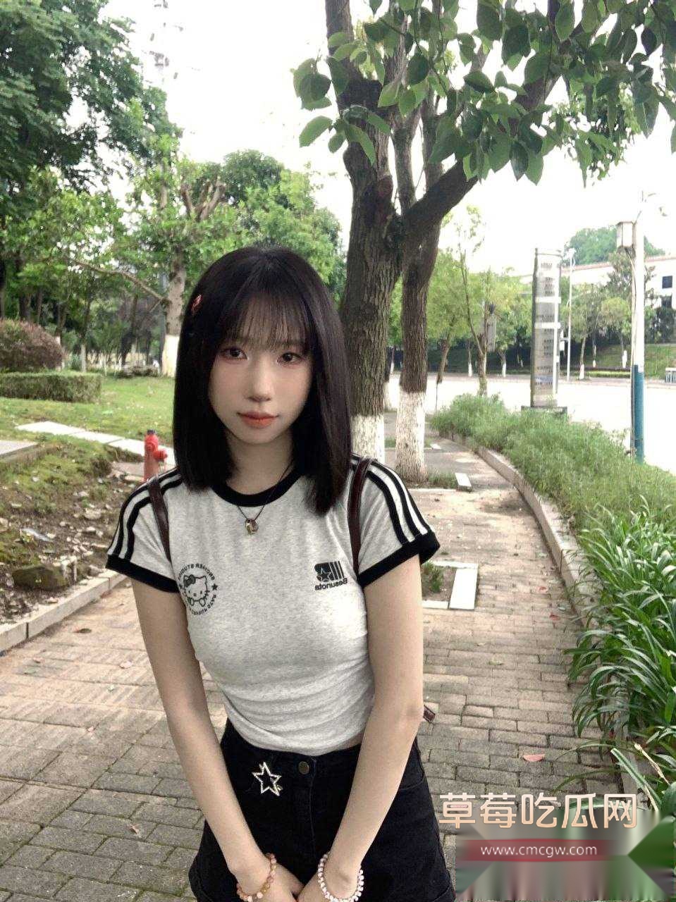 大二女生5 大二女生5