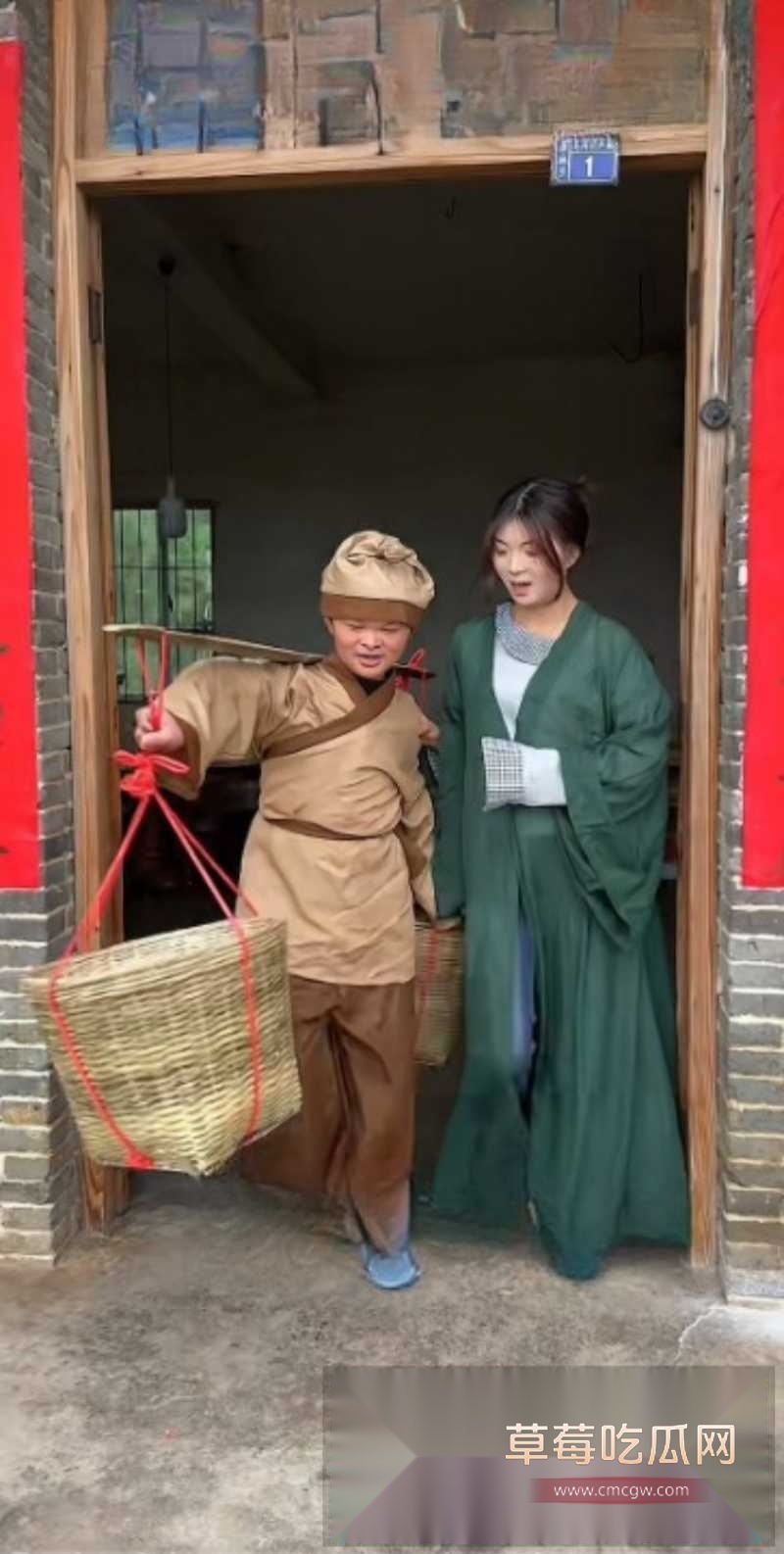 当年爆红的小马云 范小勤 长大了5 当年爆红的小马云 范小勤 长大了5