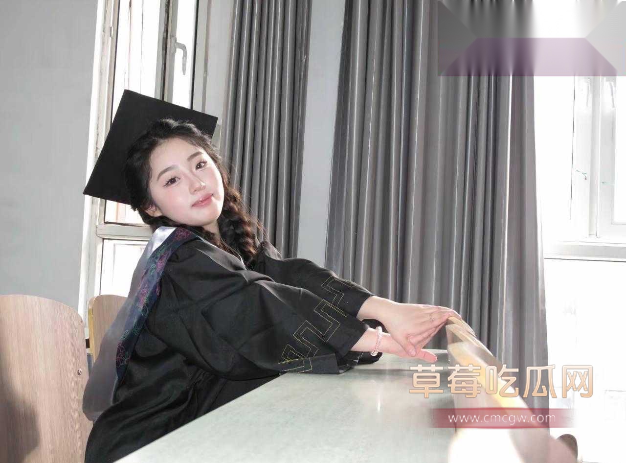长沙医学院女神刘梓妮周末开房1 长沙医学院女神刘梓妮周末开房1