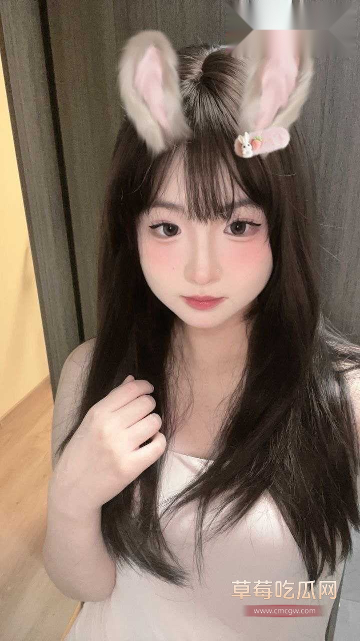 微胖小嫩妹惨遭渣男强势蹂躏泄露1 微胖小嫩妹惨遭渣男强势蹂躏泄露1