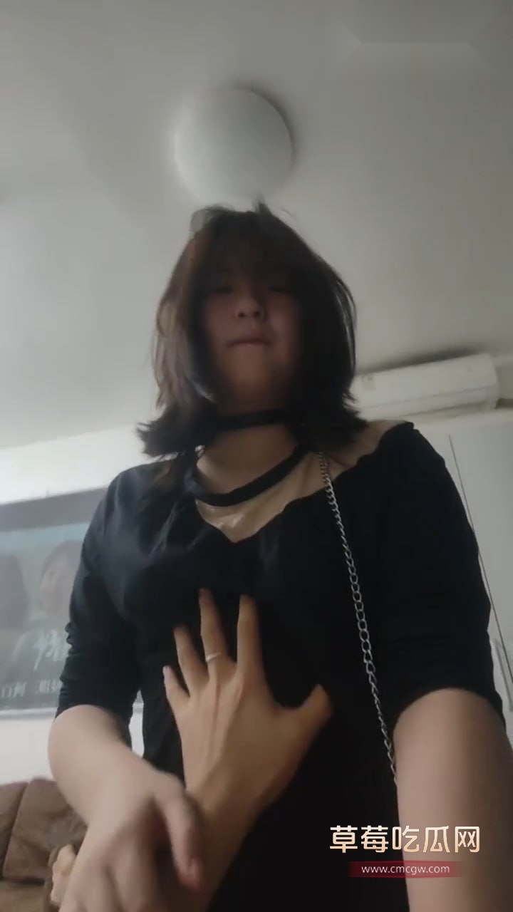 微胖小嫩妹惨遭渣男强势蹂躏泄露3 微胖小嫩妹惨遭渣男强势蹂躏泄露3