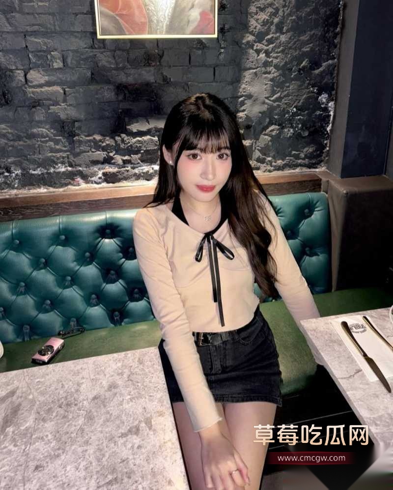 超可爱大一巨乳学妹均均 10 超可爱大一巨乳学妹均均 10