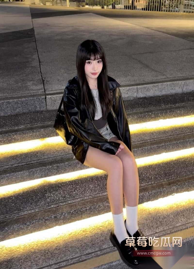 超可爱大一巨乳学妹均均 16 超可爱大一巨乳学妹均均 16