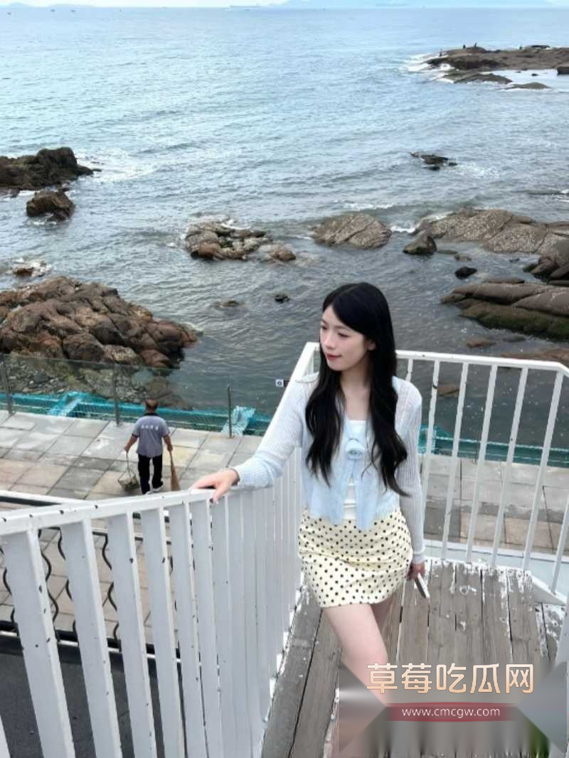 白嫩美乳女友1 白嫩美乳女友1