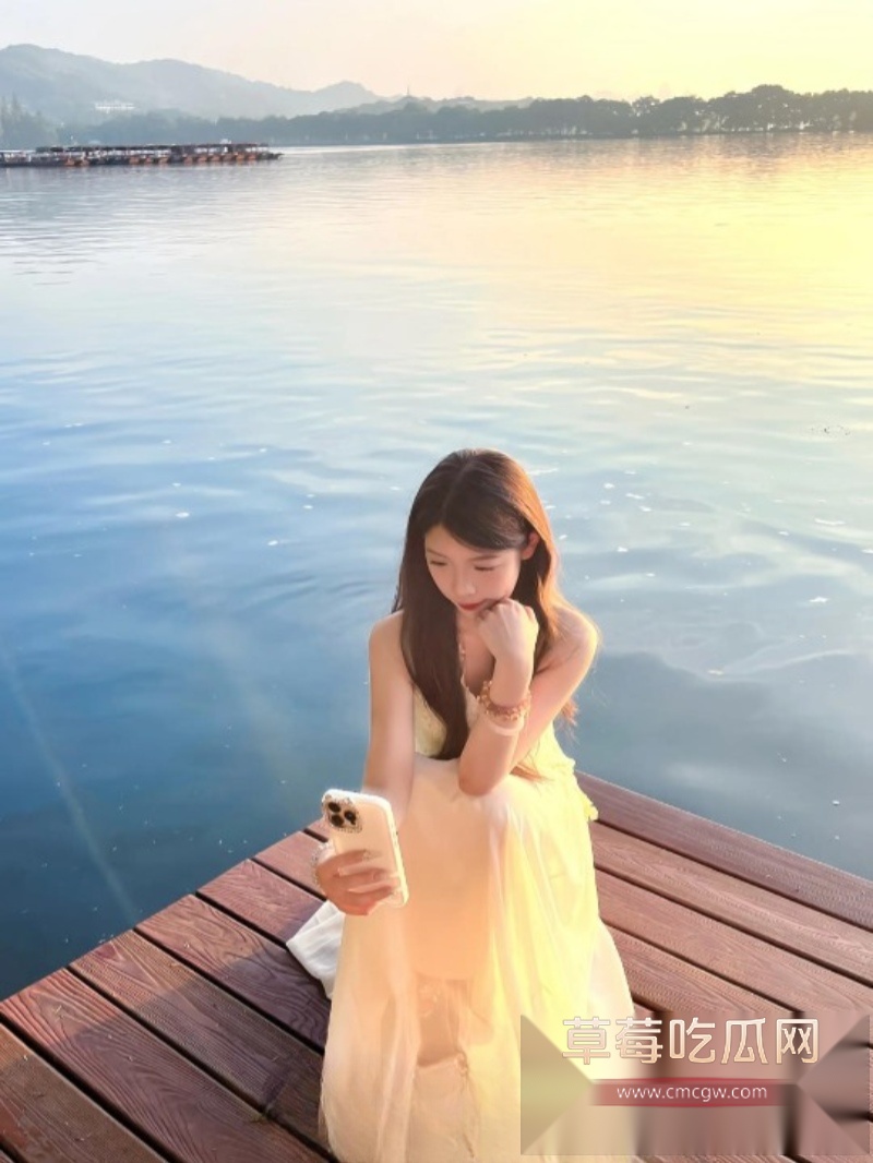白嫩美乳女友6 白嫩美乳女友6