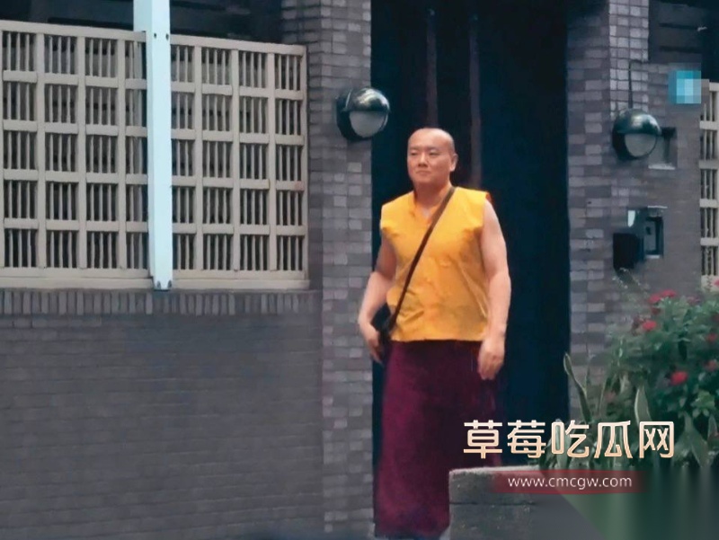 喇嘛主持多桀仁卿聊骚约炮 8 喇嘛主持多桀仁卿聊骚约炮 8