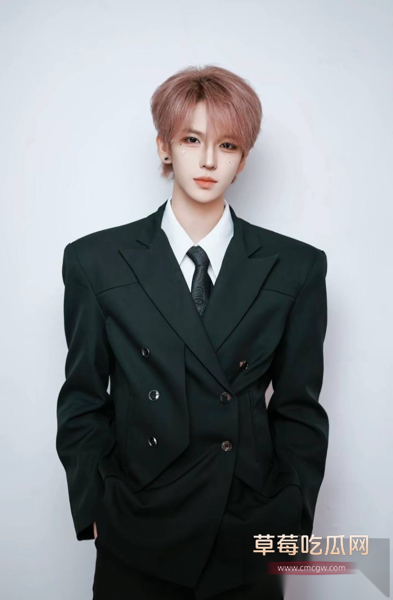 七禧少年团男网红 艺韩 51 七禧少年团男网红 艺韩 51