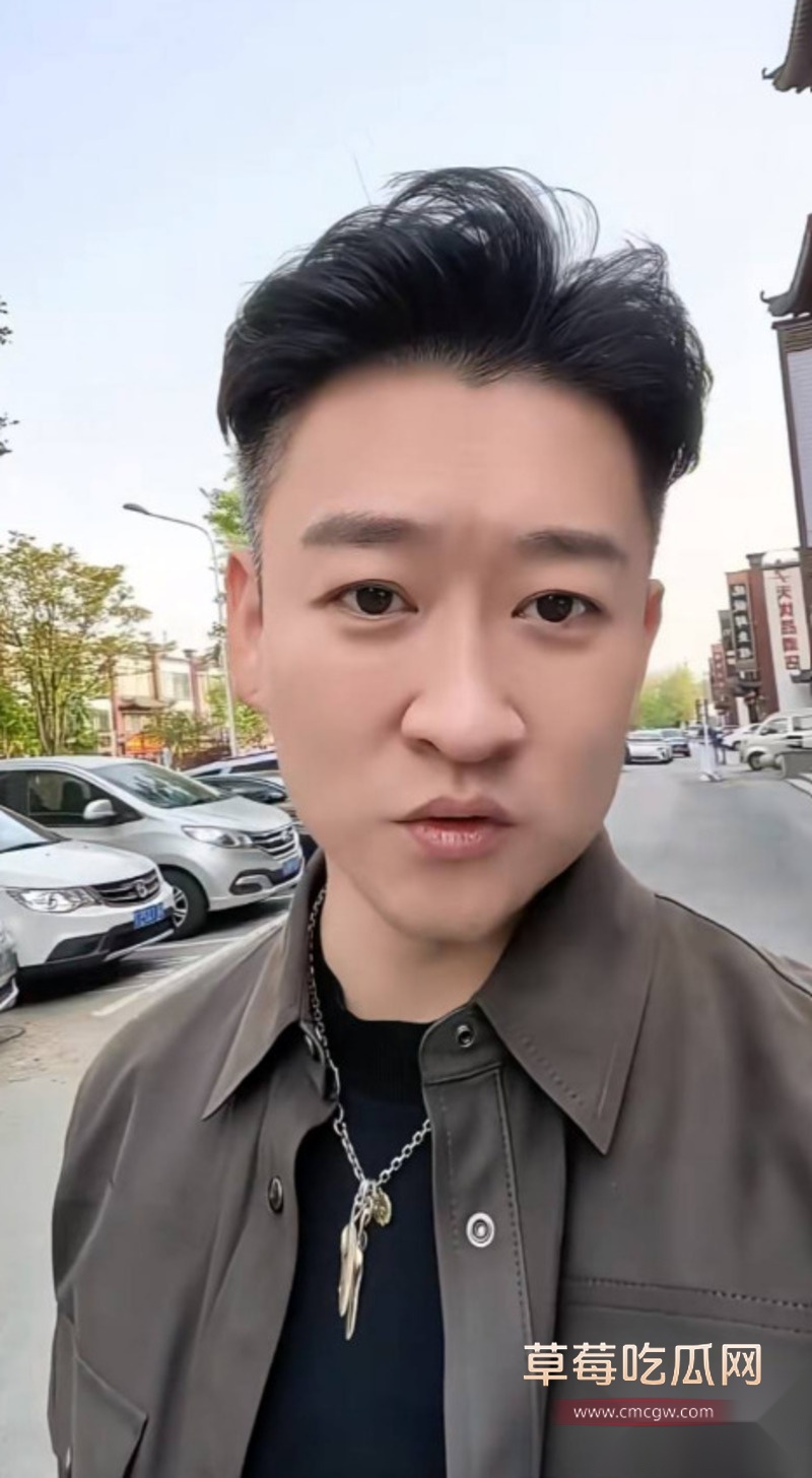 曹云金醉酒接吻 3 曹云金醉酒接吻 3